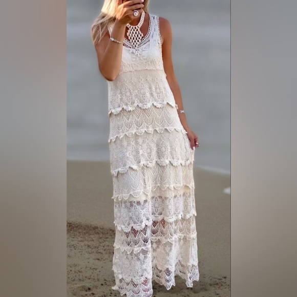 unlabeled Dresses & Skirts - Absolutely gorgeous off white Hippie boho chic Lacey maxi dress Size small